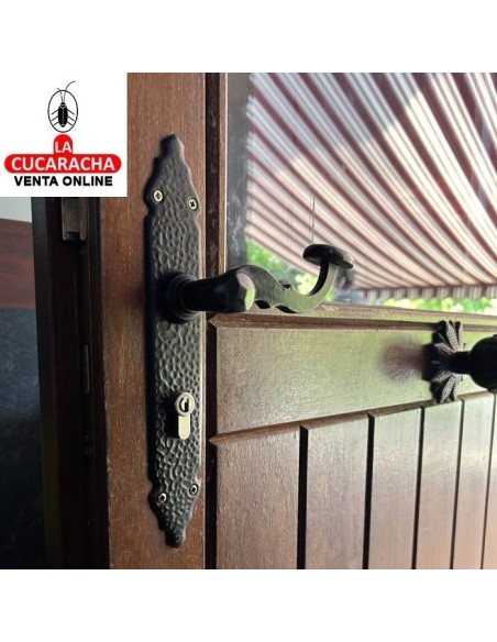 MANILLA PUERTA RUSTICO ZAMAK PLACA MARTILLEADA ACERO BOCA LLAVE CILINDRO MODELO 100PEB85.