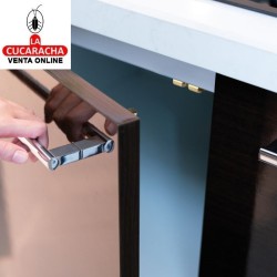 GOLPETE LATON RODILLOS ACERO SUJECION PUERTAS ARMARIO 50x9mm MODELO 13.