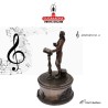 FIGURA MUSICAL MOZART SERENATA NO. 13 C/MOVIMIENTO.