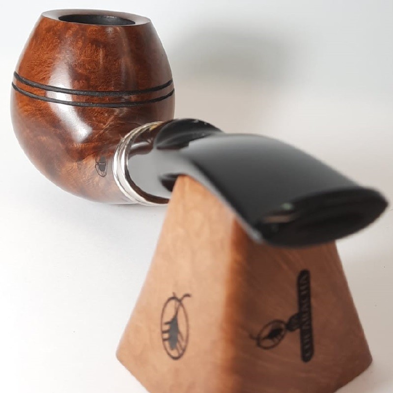 Pipa Fumar Artesana La Cucaracha Rhodesian Lisa.