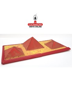 Tres piramidas-Pesebre...