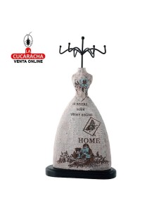 Joyero Maniquí cuelga pendientes.